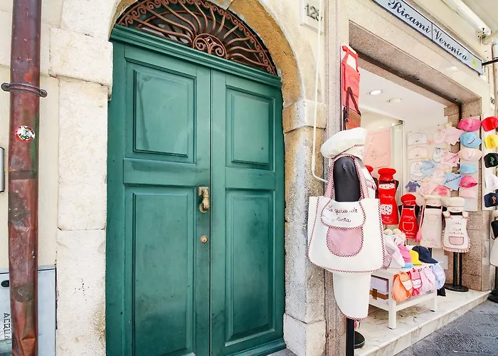 Guesthost - The Charme Of Sicily Appartement *